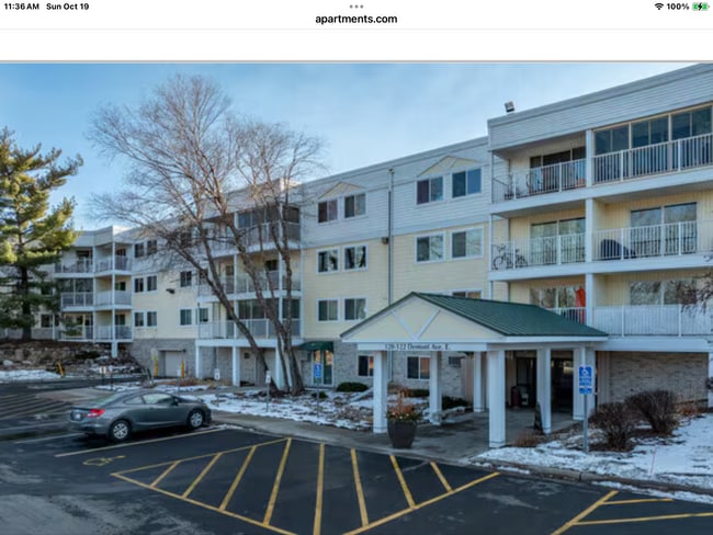 Building Photo - 122 Demont Avenue East Unit Suite 269