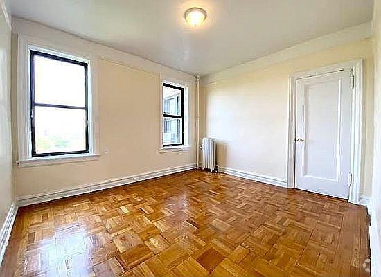 Building Photo - 3 bedroom in BRONX NY 10463 Unit K3 Rental