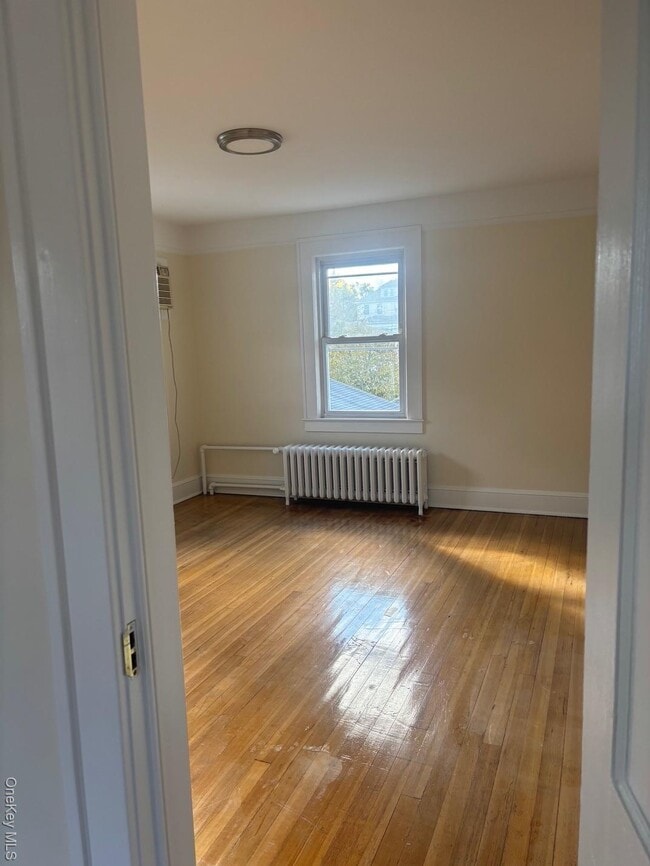 Photo - 15 Miller St Unit 15A Lower