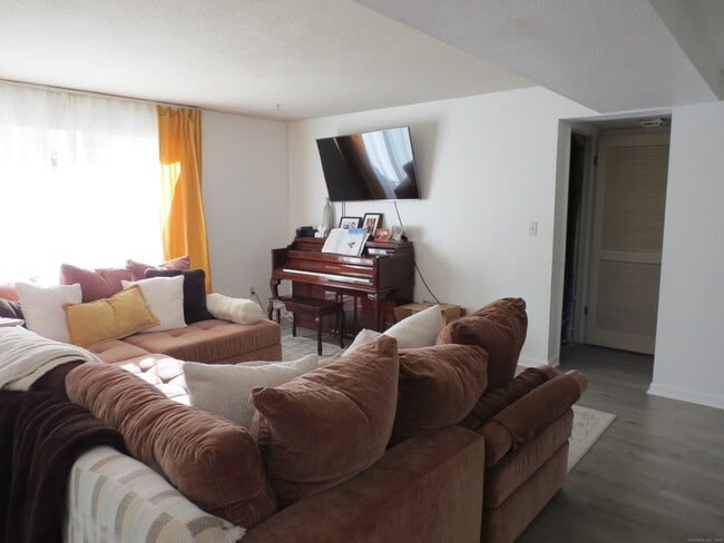 Photo - 97 Highland Rd Unit 97