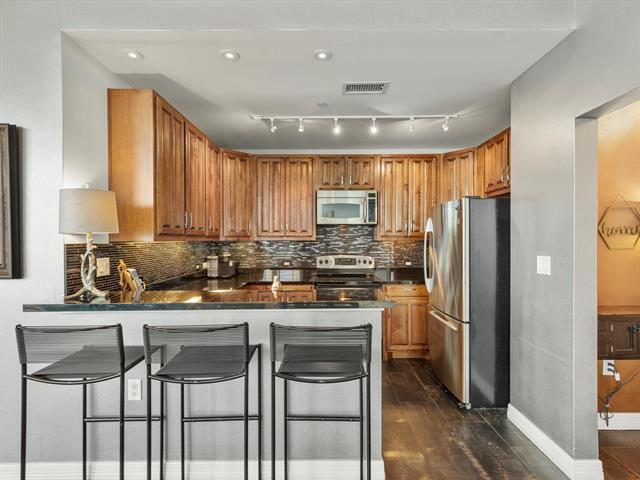 Photo - 500 Throckmorton St Unit 1207