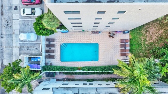 Photo - 520 Orton Ave Unit 201