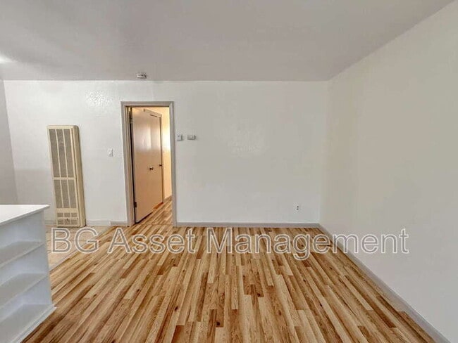 728 Darina Ave Unidad 8