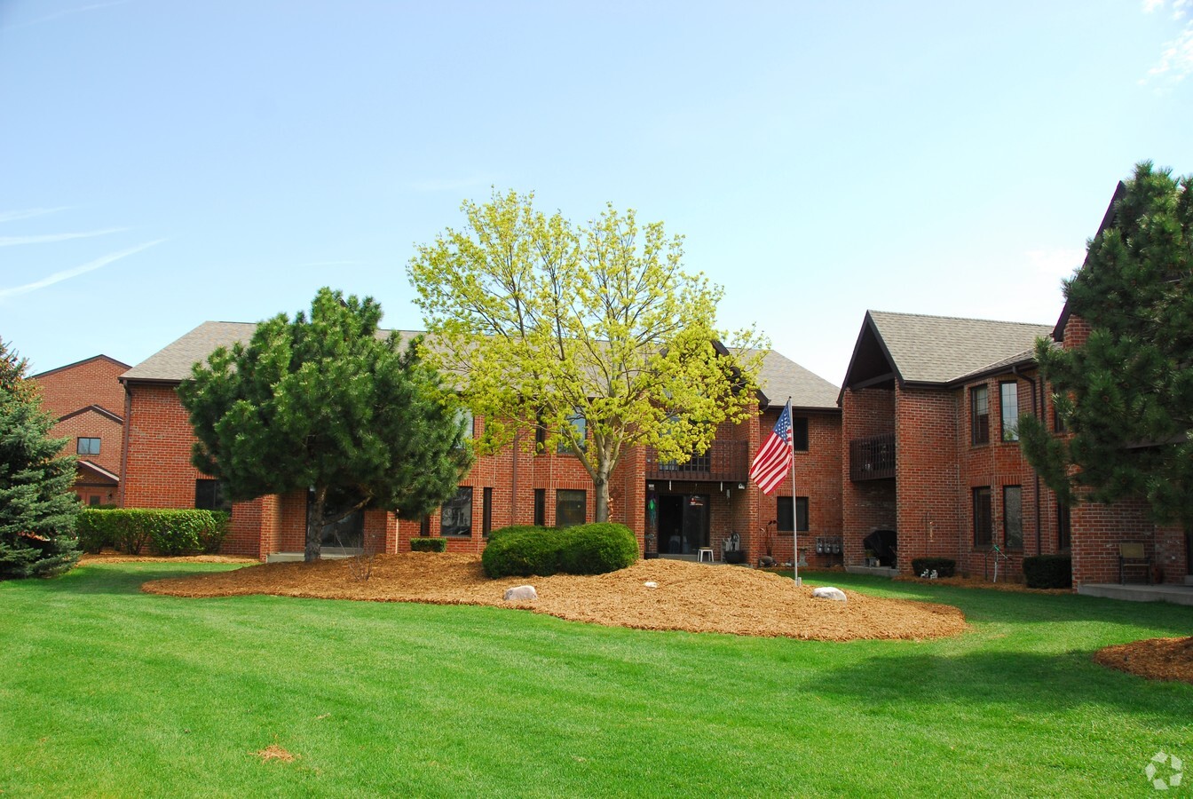 Photo - Clover Downs Apartments