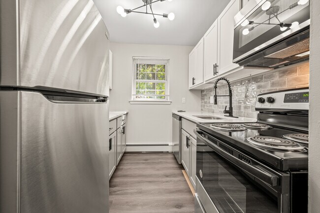 Photo - 106 Central Ave