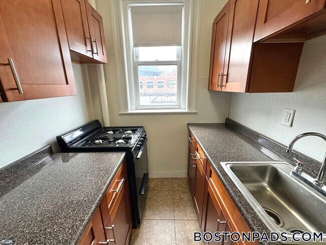 Photo - 1179 Boylston St Unidad 15