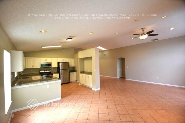 Photo - 16565 NW 6th St