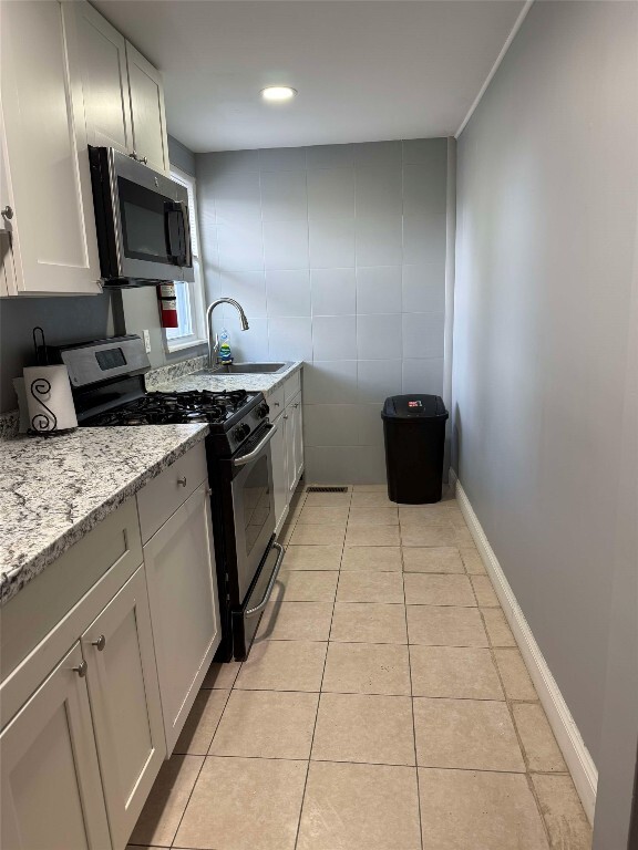 Photo - 337 Riverside Dr Unit C