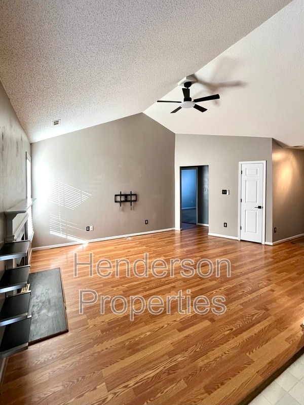 Photo - 2024 Capstone Ct