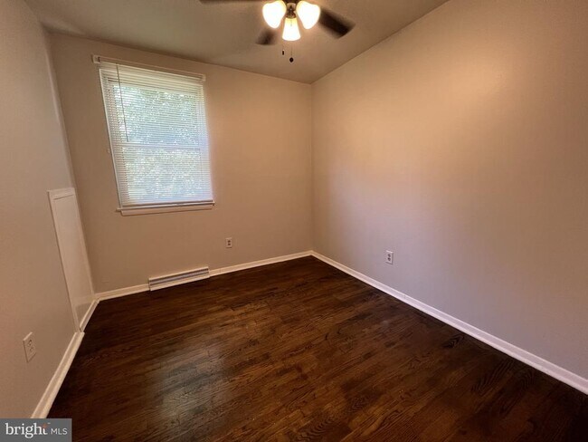 Photo - 4414 Falls Bridge Dr Unit C