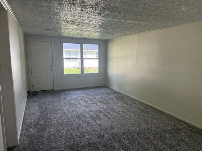 Photo - 161 Mill St SW Unit B1