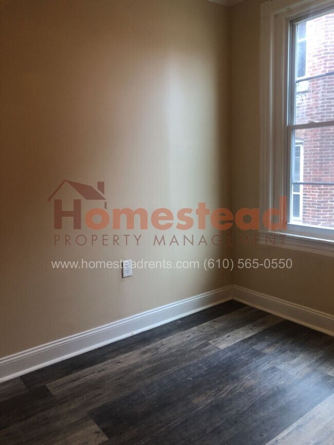 Photo - 108 Chester Pike Unit 1st Floor