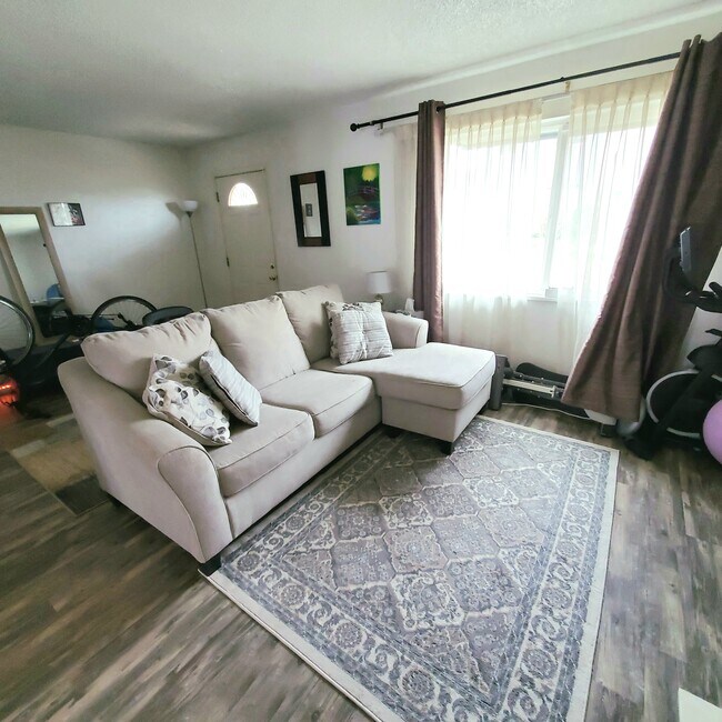 Photo - 1055 Milky Way