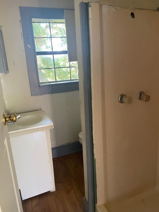 Photo - 1907 S H St Unit 1907  B