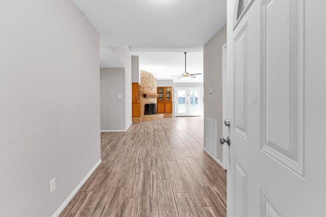 Photo - 3353 Knob Oaks Dr