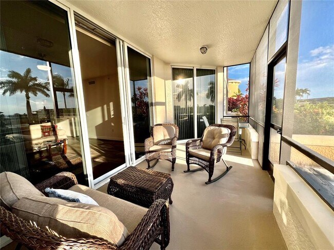 3321 Sunset Key Cir Unit 102