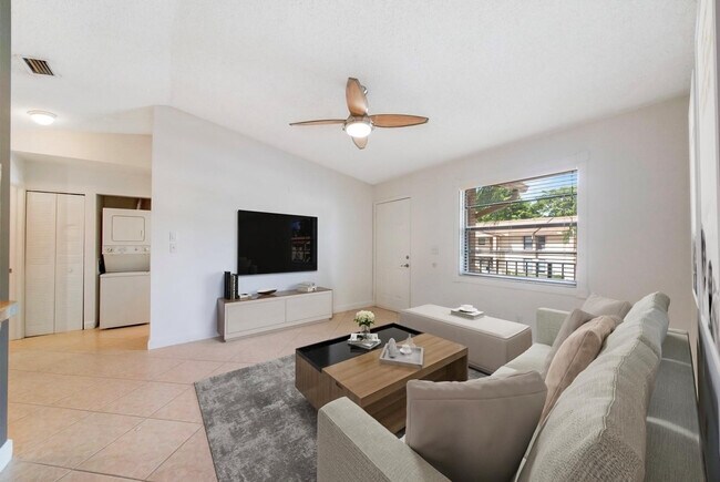 Photo - 9466 Boca Cove Cir Unit 315
