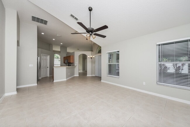 Photo - 4660 Huron Bay Cir