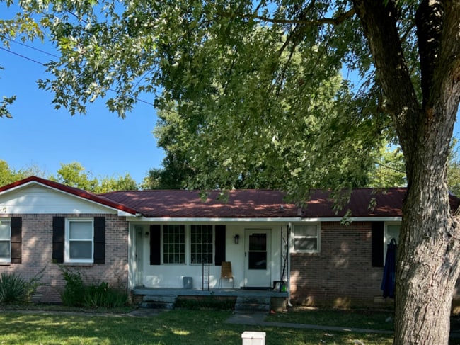 Photo - 625 Martha Ave