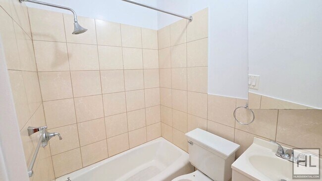 West Village 3BR/2BA Duplex with Private Patio