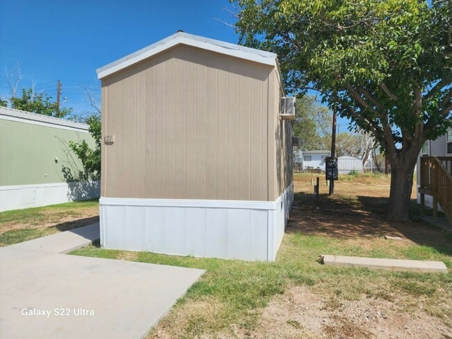 Photo - 1126 Gary Terrace