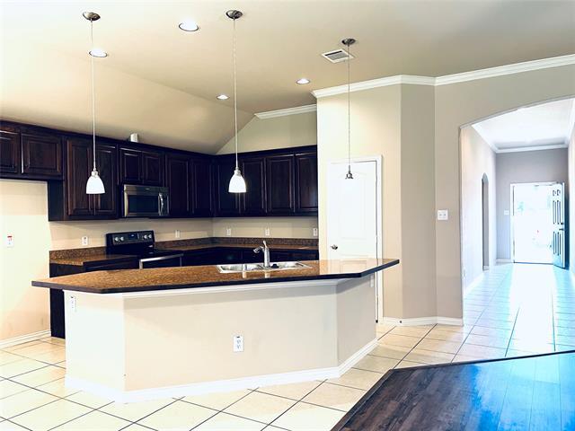 Photo - 217 Creekwood Dr