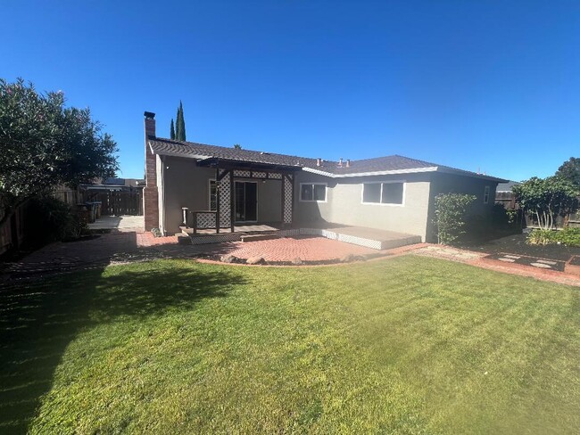 Photo - 3421 Serpentine Dr