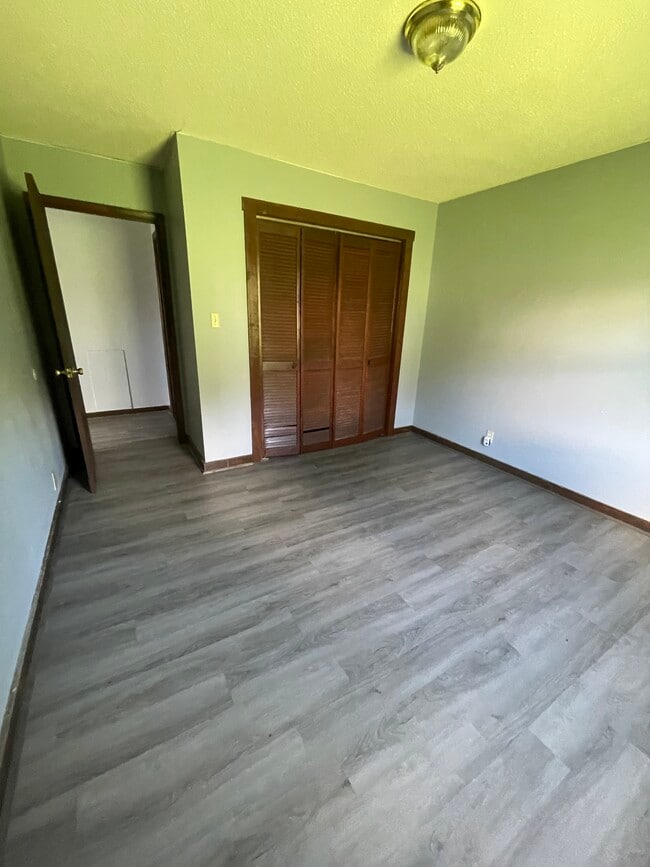 Photo - 113 Meadowgreen Unit 22