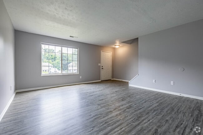 3BR, 2BA - 1,250SF - Living Room