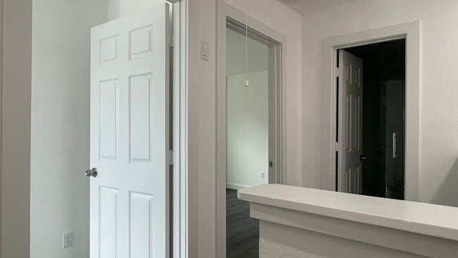 Building Photo - 2320 Wavell St