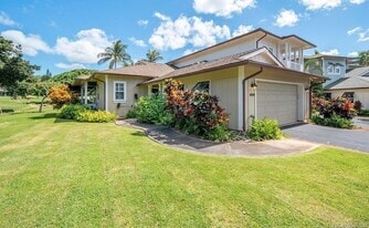 Building Photo - 1102-1102 Olani St