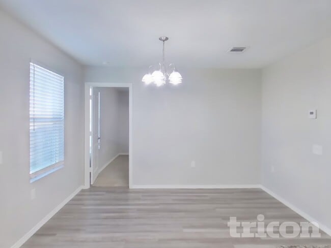 Photo - 6815 Hibiscus Falls