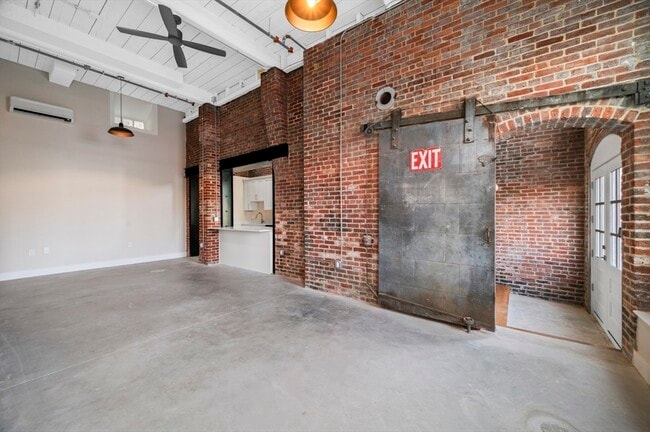 Photo - 34 Tremaine St Unit 2