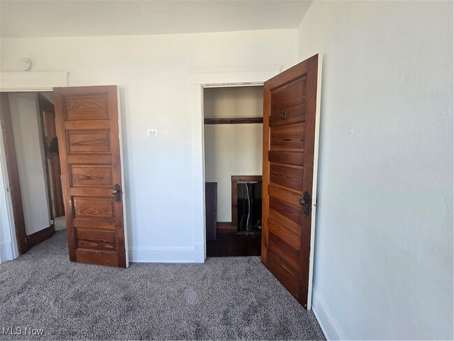 Building Photo - 3615 Spokane Ave Unit 1-2