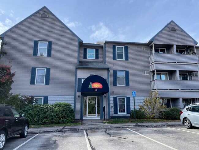 143 Eastern Ave Unit 302