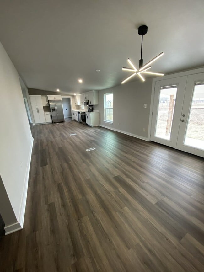 Photo - 151 Sherwood Dr