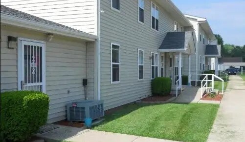 Photo - 77 Morgan Dr