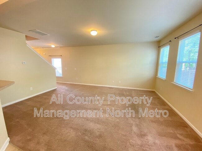 Photo - 114 Kasey Dr
