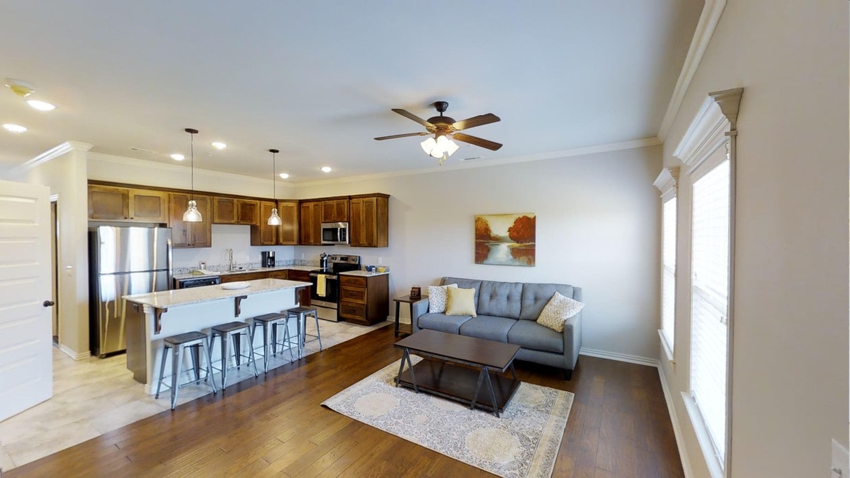 Photo - Woodland Park Apartments