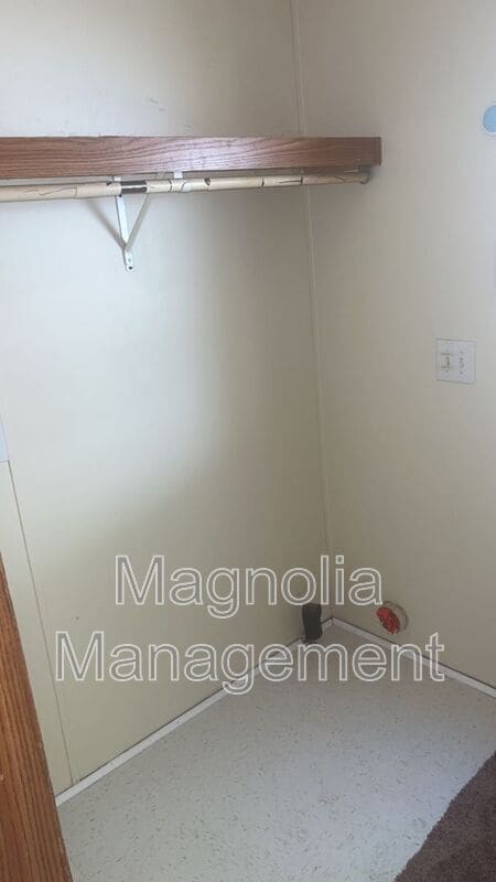Photo - 209 Big Buck Rd