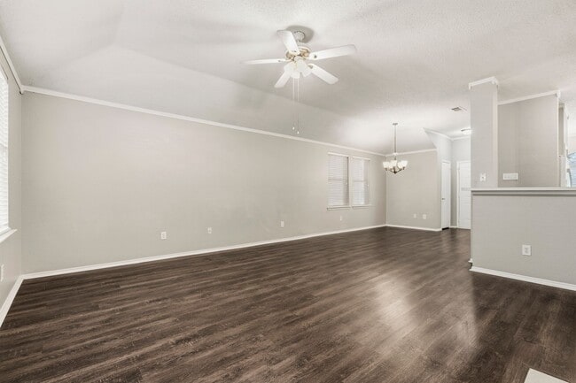 Photo - Charming NWISD 3-2-2