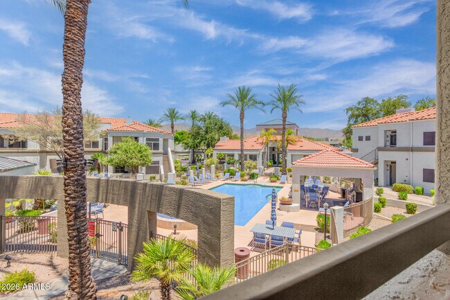Building Photo - 11375 E Sahuaro Dr Unit 2030