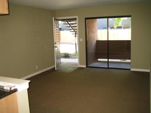 Photo - 1114 Nord Ave Unit 7