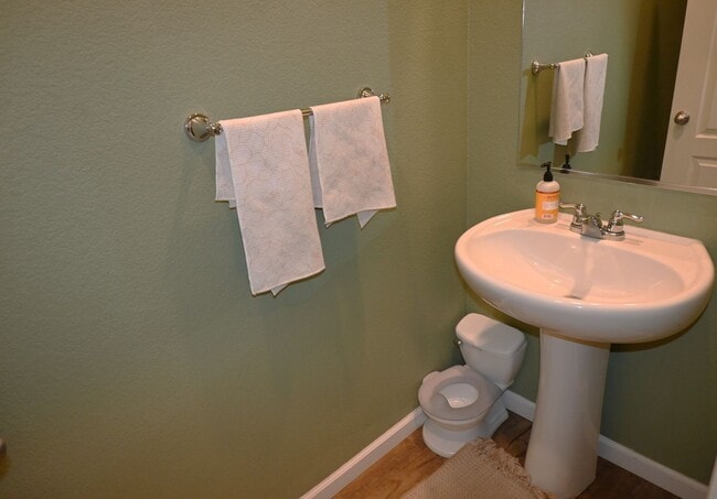 Photo - Resident Benefit Package Property