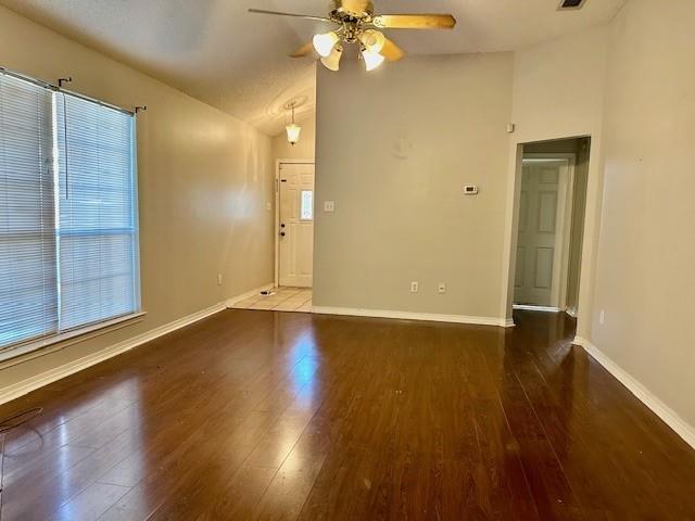 Photo - 7330 Willow Pointe Dr N