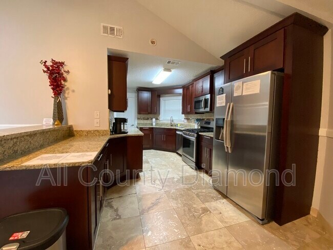 Photo - 704 Water Oak Dr Casa