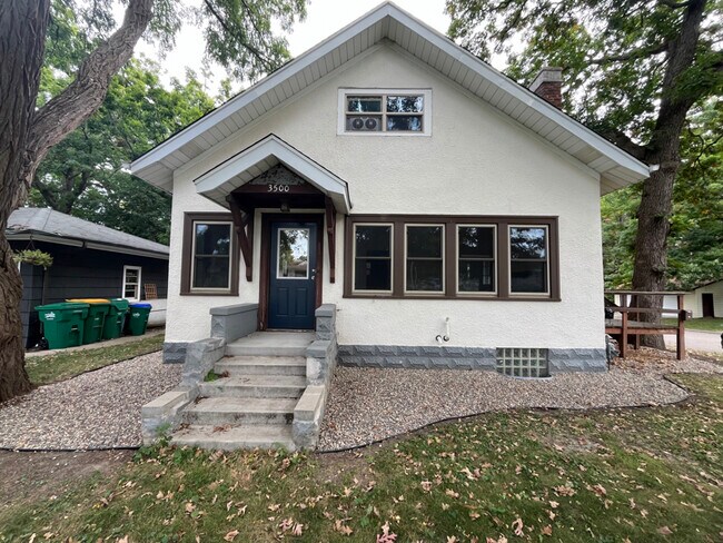 Building Photo - 3500 Kyle Ave N