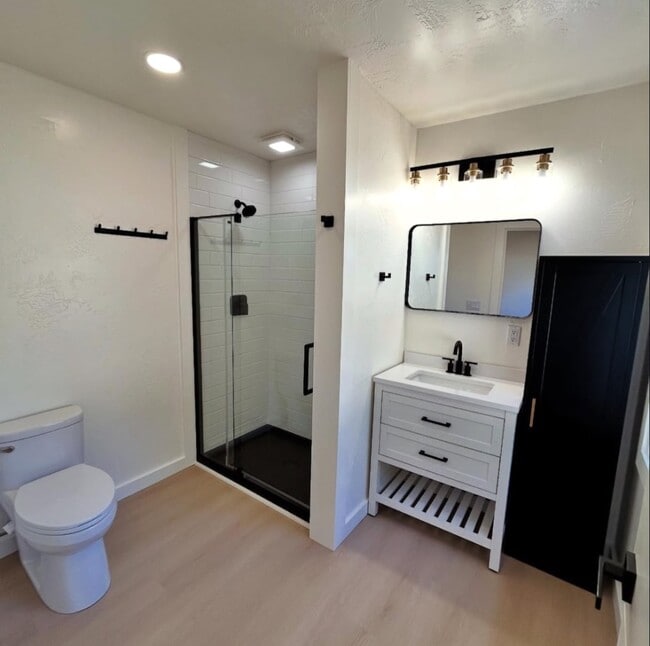 Photo - 1421 Underwood Ct