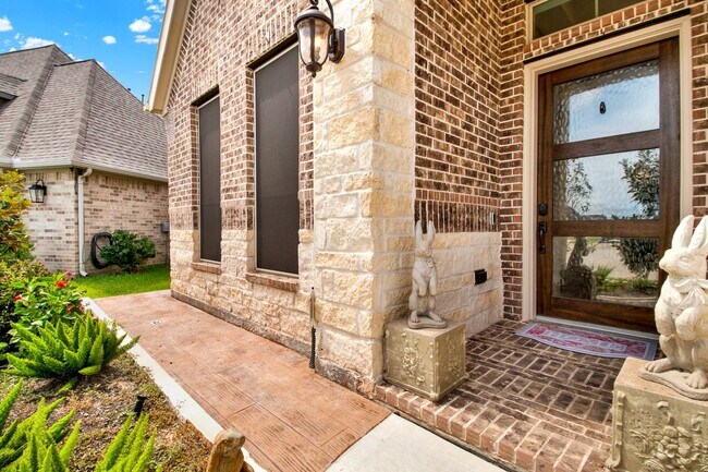 Building Photo - 19334 Belmont Stakes Wy Rental