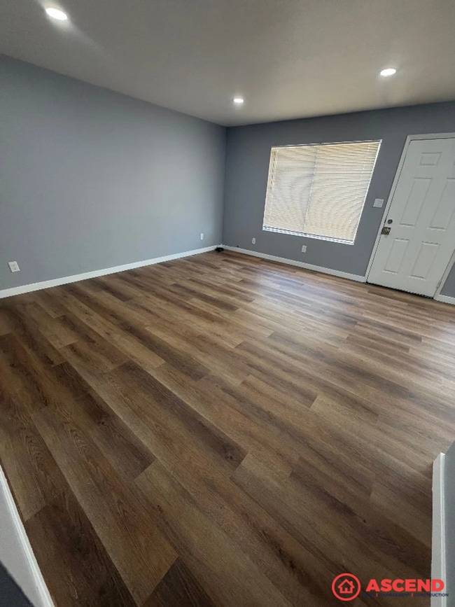 Building Photo - 2905 La Costa St Unit 2905 La Costa #D